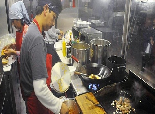 Tempat Nongkrong Baru Khusus Kuliner Indonesia di Los Angeles