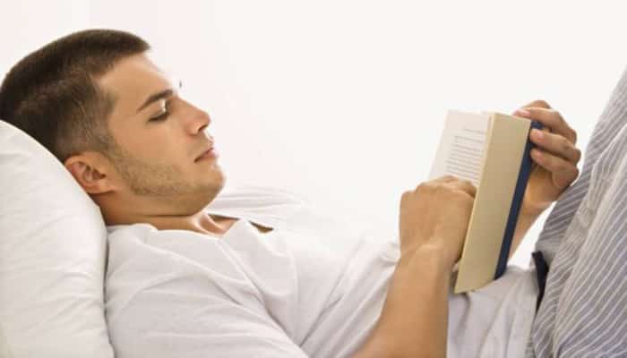 Manfaat Membaca Sebelum Tidur