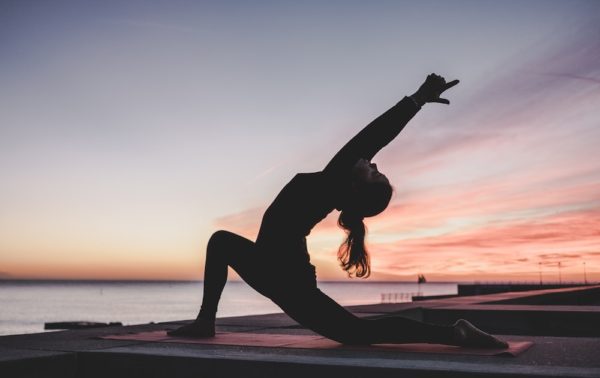 Alasan Pentingnya Melakukan Yoga